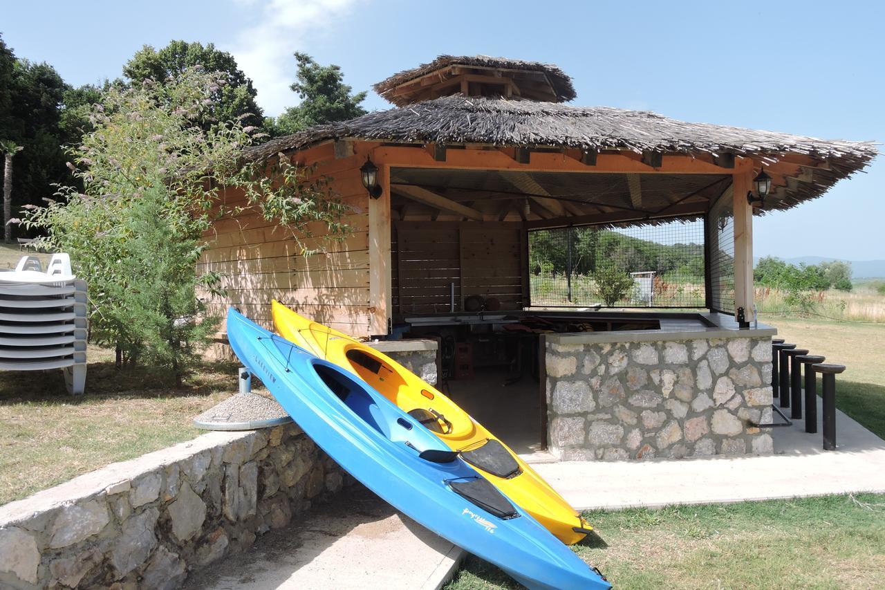 Lakeview Hotel And Resort Otesevo Esterno foto