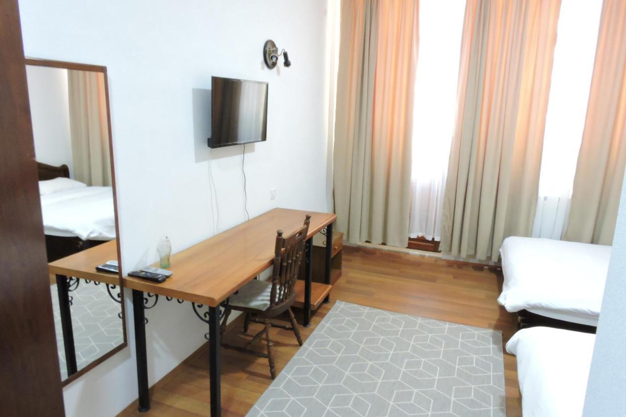 Lakeview Hotel And Resort Otesevo Esterno foto